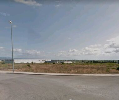 Solar de más de 30.000 m2 en perfecta ubicación